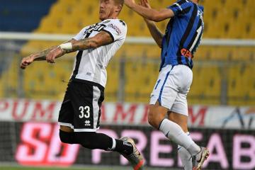 IM体育在线注册-帕尔马在意大利联赛中一路领先