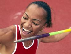 IM体育社区互动入口-绿茵争锋与篮坛激战，德甲焦点背后的辽宁压制哲学