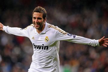 IM体育下载-法网鏖战与戴维斯杯的传奇，穆雷的关键制胜