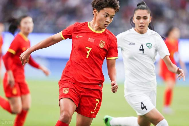 IM体育官方网-关于中国女足选手王霜荣膺亚洲足球先生，成为首位荣膺该殊荣的女足运动员的信息
