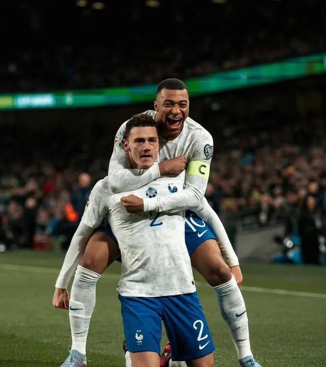 IM体育app-关于法国羽毛球队爆冷丹麦羽毛球队,谌龙制霸全场的信息