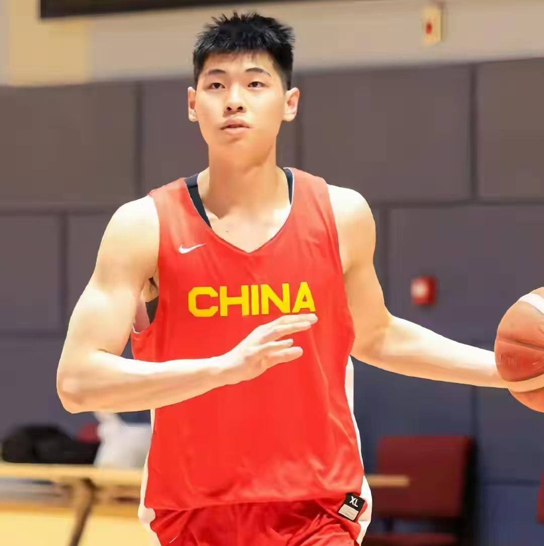 IM体育赛事直播入口-江苏男篮剑指前行,实现三连胜气势如虹提前晋级的简单介绍