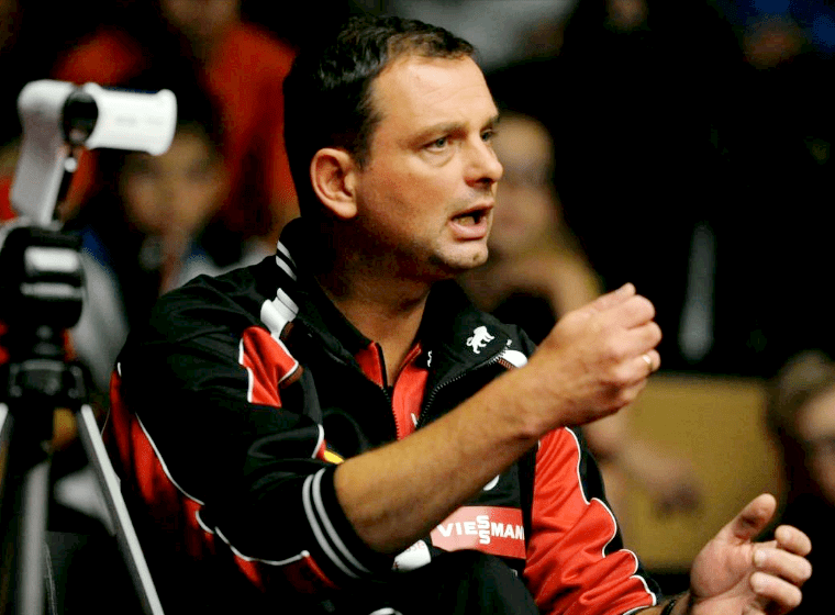 IM体育官方网-球队老将发表感言，力争再次夺得冠军的简单介绍