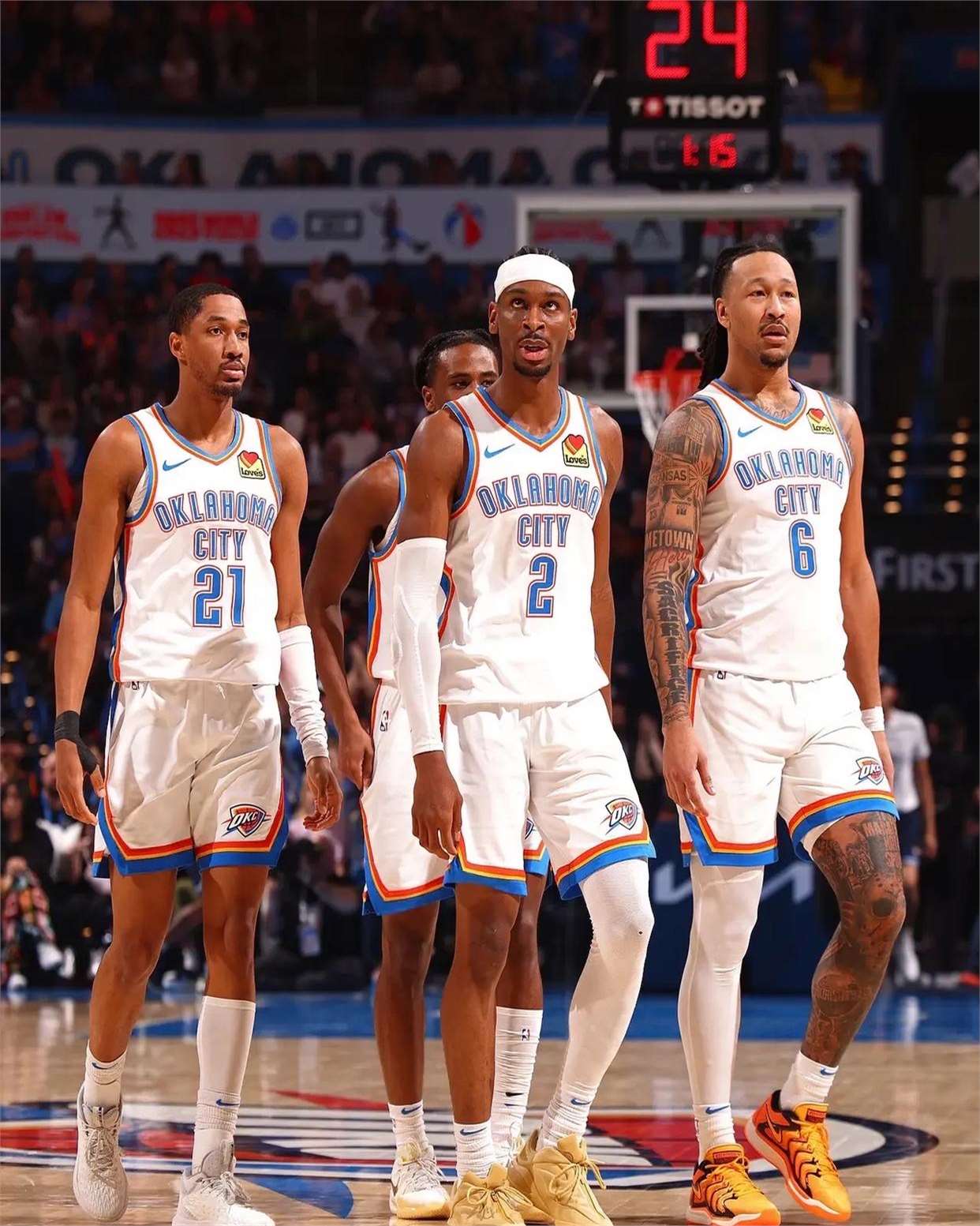 IM体育官网-关于雷霆客场险胜灰熊，保罗冷静关键罚球的信息