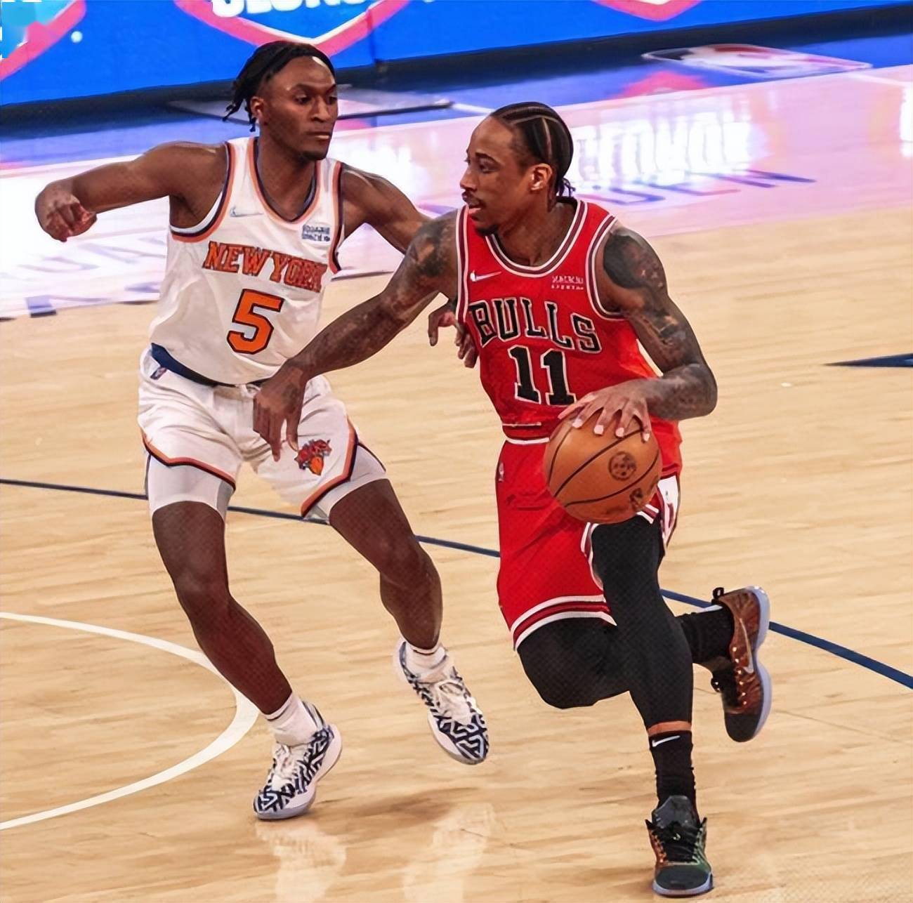 IM体育动画直播通道-尼克斯击败魔术，巴雷特砍下分