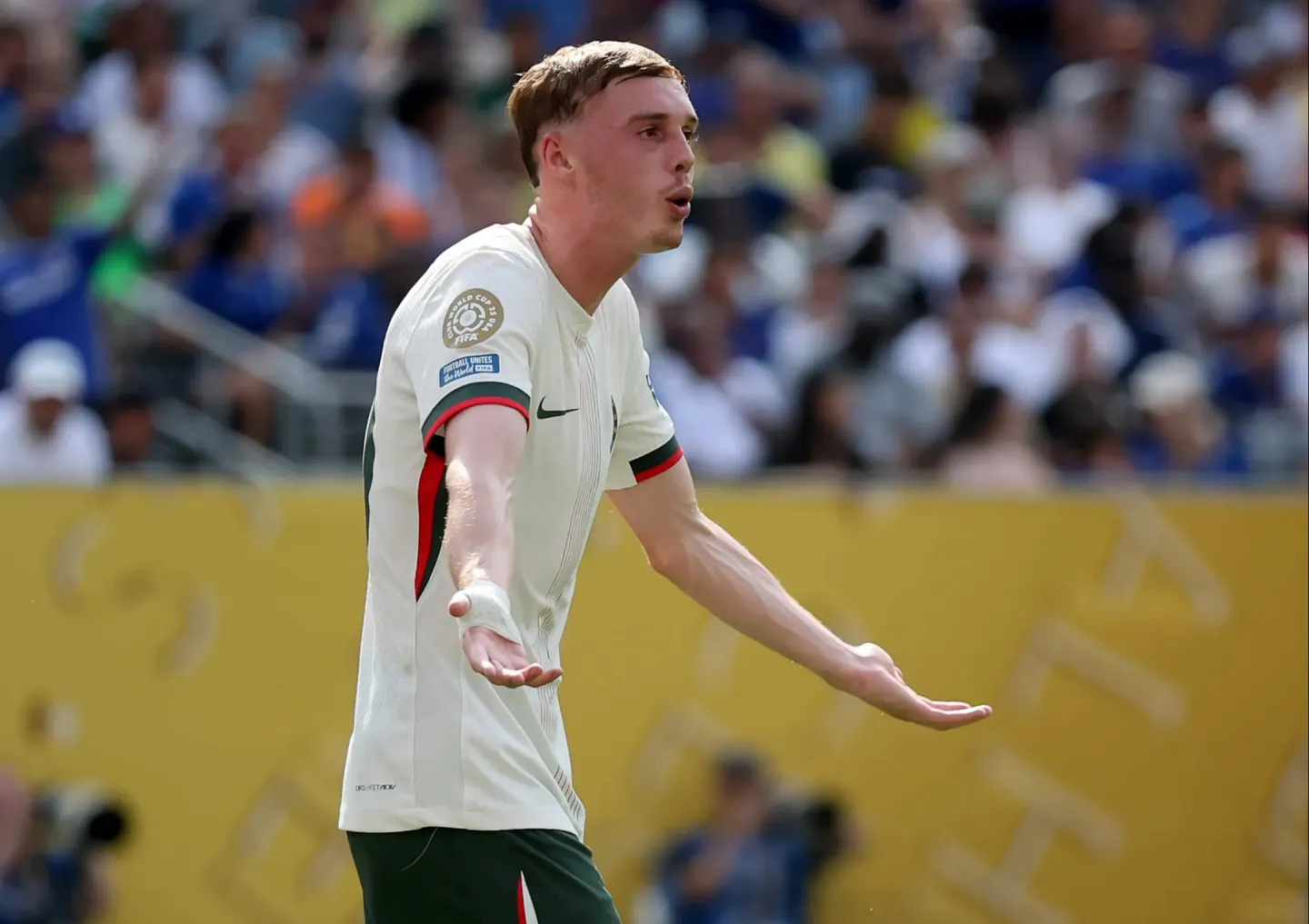 IM体育官方网站-包含瑞典碾压切尔西，奥亚尔萨瓦尔关键制胜的词条