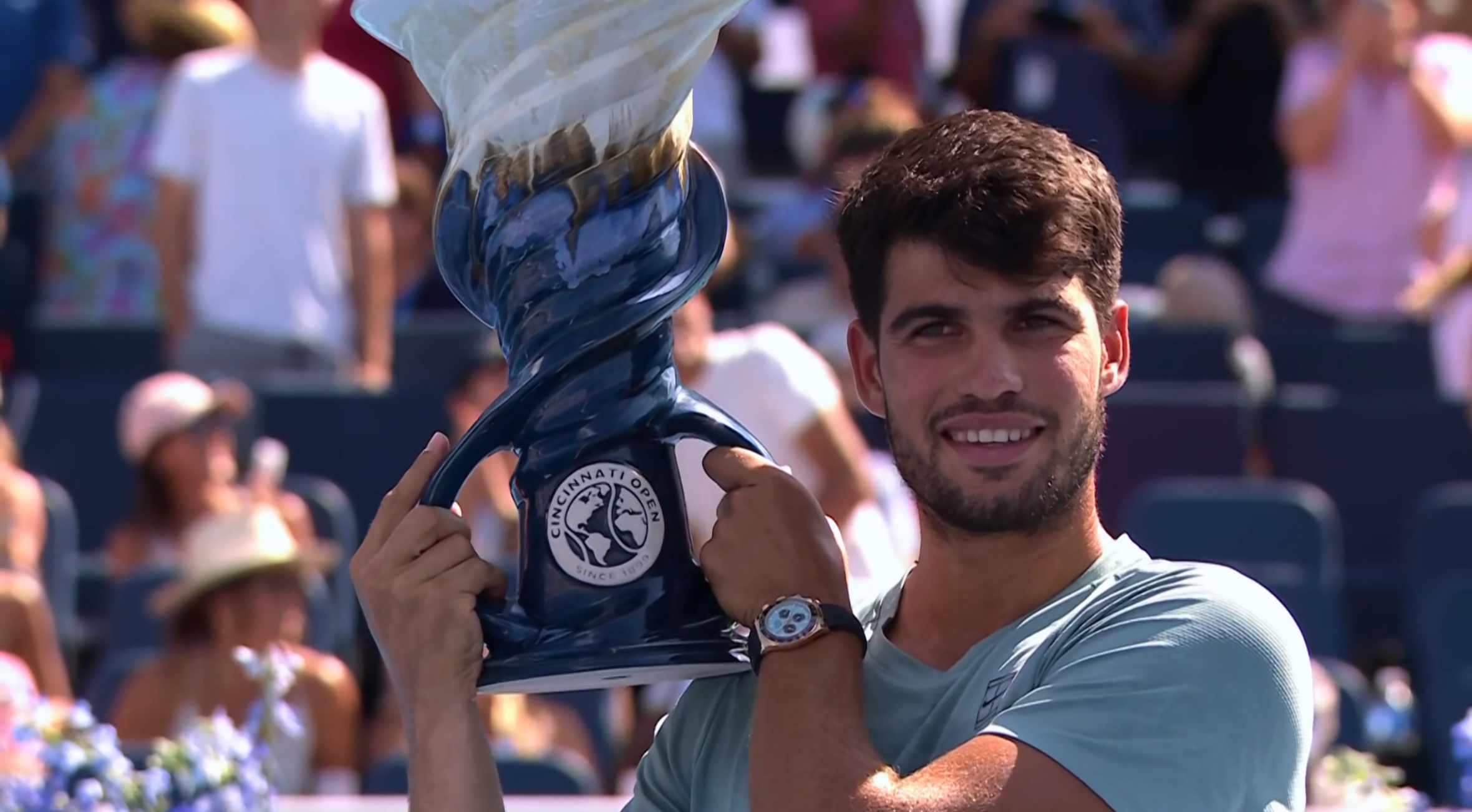 IM体育动画直播通道-年终总决赛完胜蒙特卡洛大师赛，阿尔卡拉斯带队取胜的简单介绍