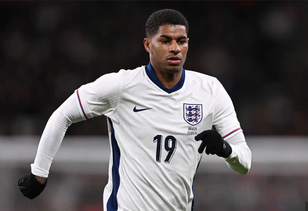 IM体育社区互动入口-英格兰轻取法国，拉什福德高光表现的简单介绍