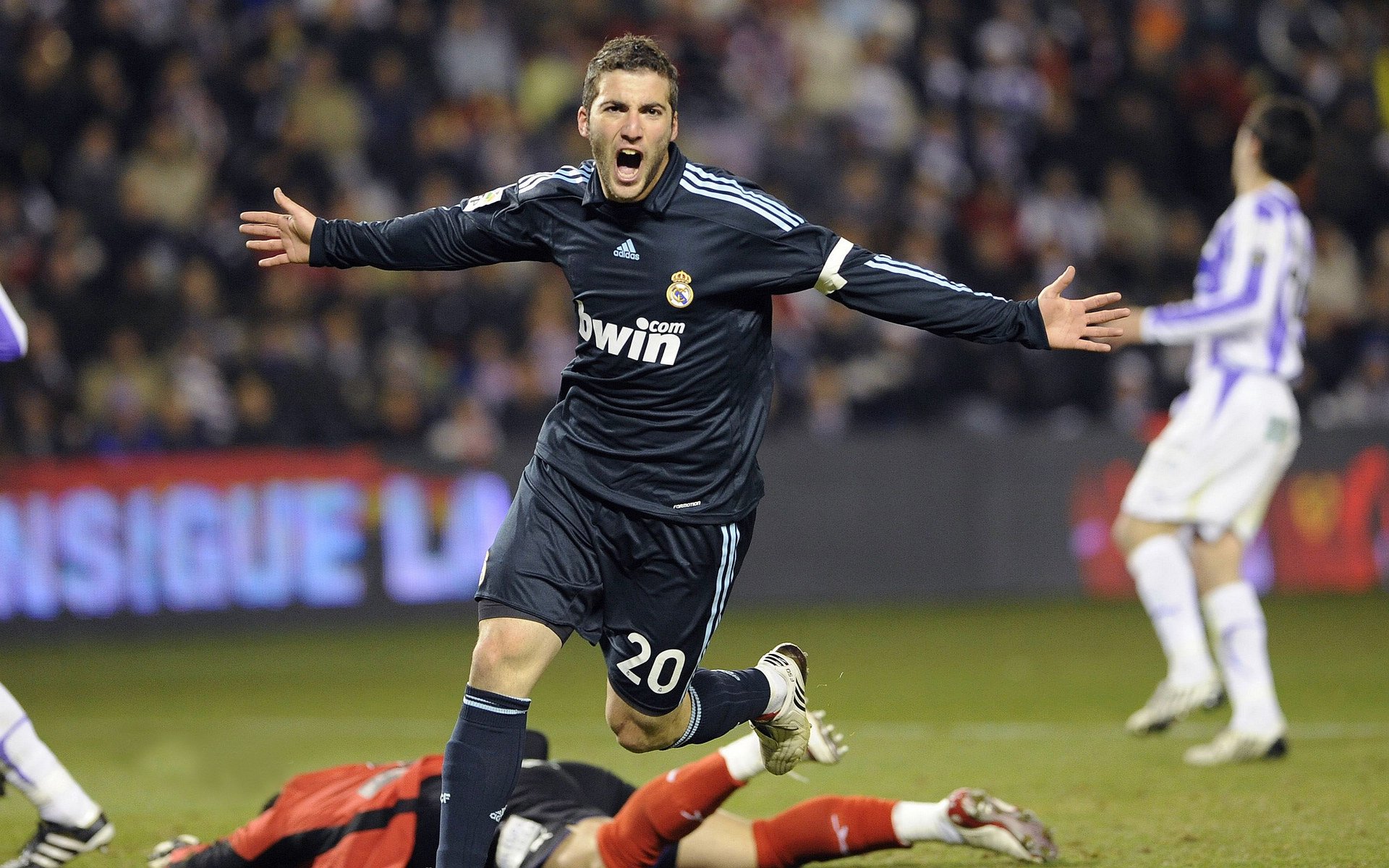 IM体育官网入口-巴尔韦德主宰比赛走向,克罗地亚最后时刻绝杀沙特